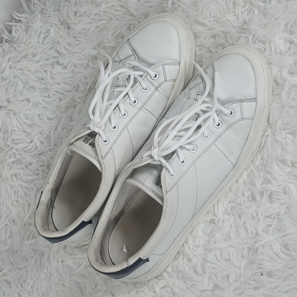 GIVENCHY SNEAKERS - Picture 2 of 13
